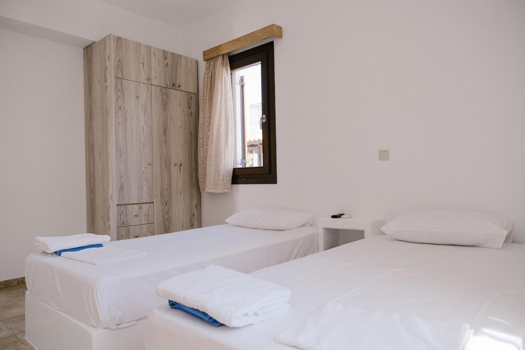 Iliaxtida Apartments Filotion Bagian luar foto